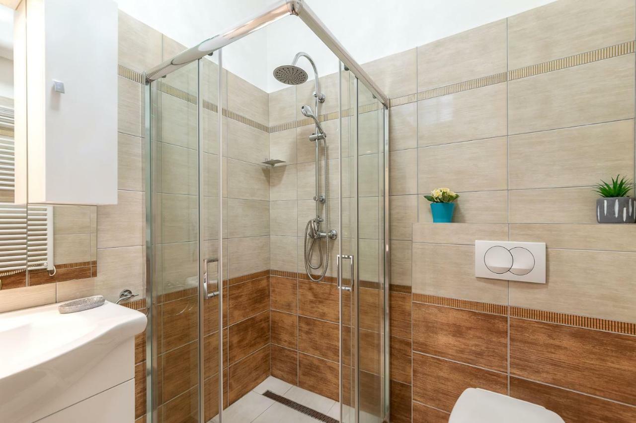 Kiraly Home Budapest City Center Bagian luar foto